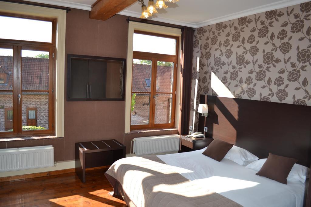Le Domaine Des Cigognes Hotel Ennevelin Cameră foto